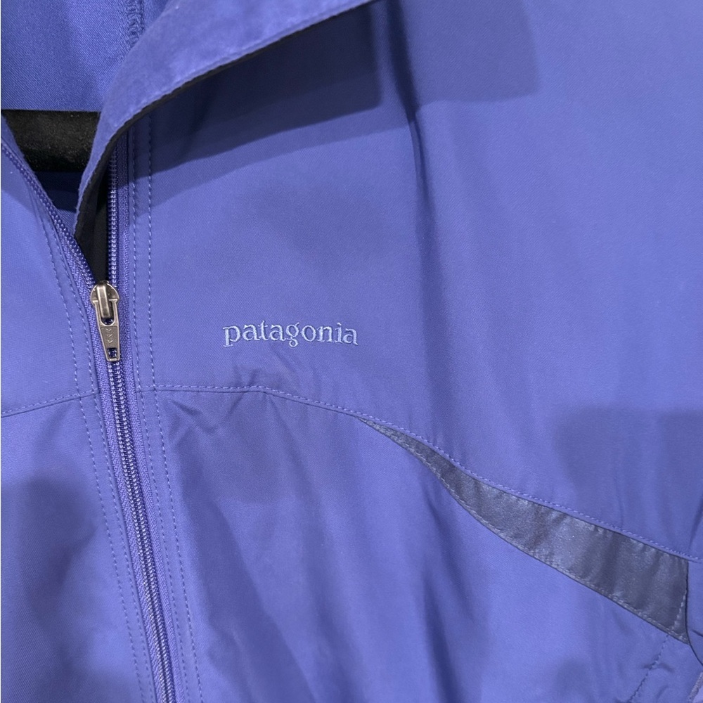 Patagonia Women’s Integral Windbreaker Jacket - Picture 3 of 8
